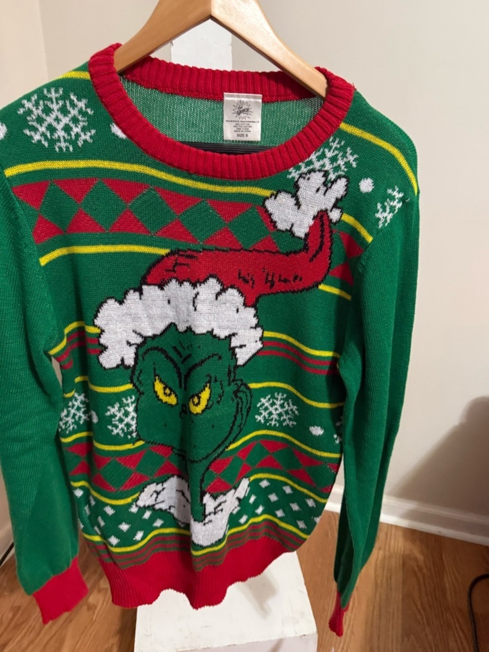 NWT The Grinch Christmas Sweater